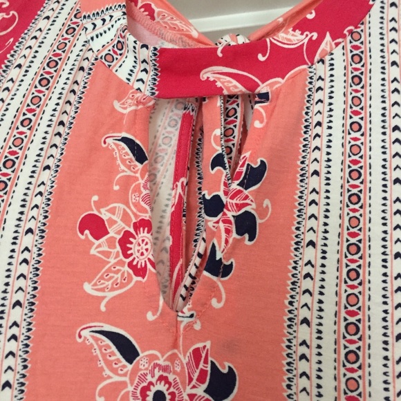 Pink patterned sundress - Picture 2 of 3